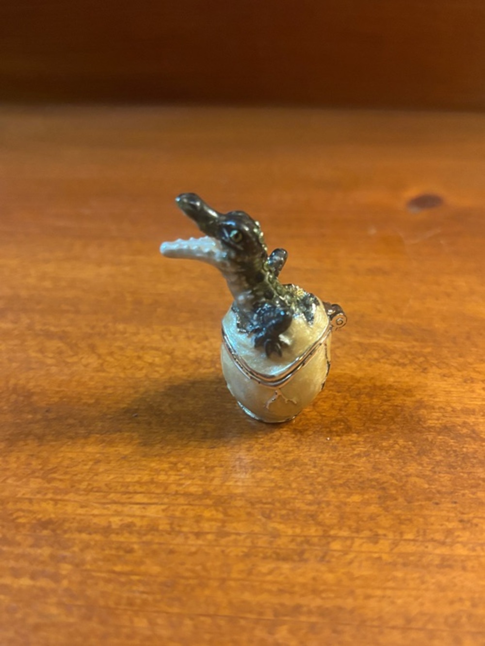 Kingspoint Hatching Alligator Miniature Pewter and Enamel Trinket Box
